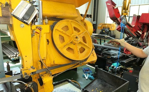 武陵金属带锯床的日常使用和保养注意事项！